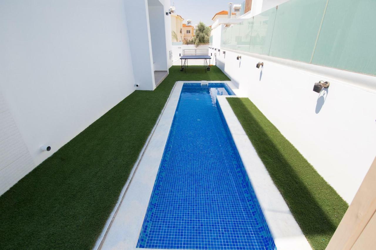 Villa Lynn Boutique Beachfront Ayia Napa Eksteriør billede