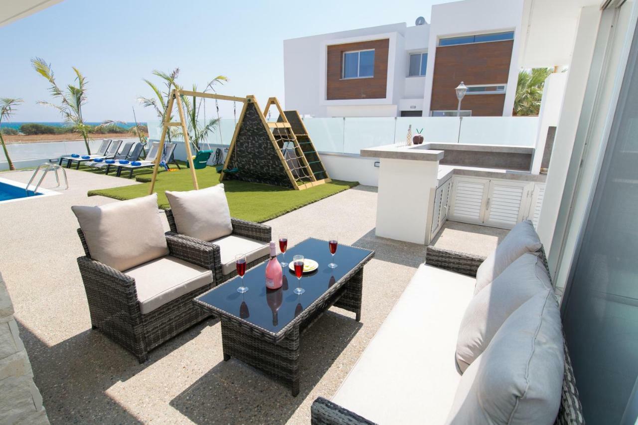 Villa Lynn Boutique Beachfront Ayia Napa Eksteriør billede